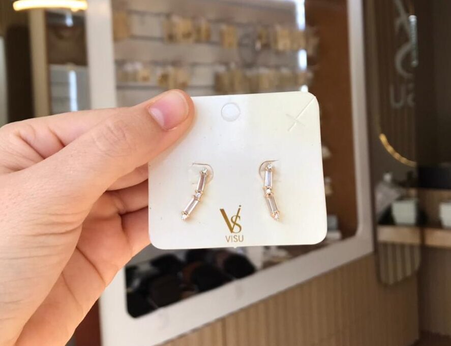 Brinco Ear cuff cristalzinho