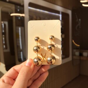 Brinco essência gold