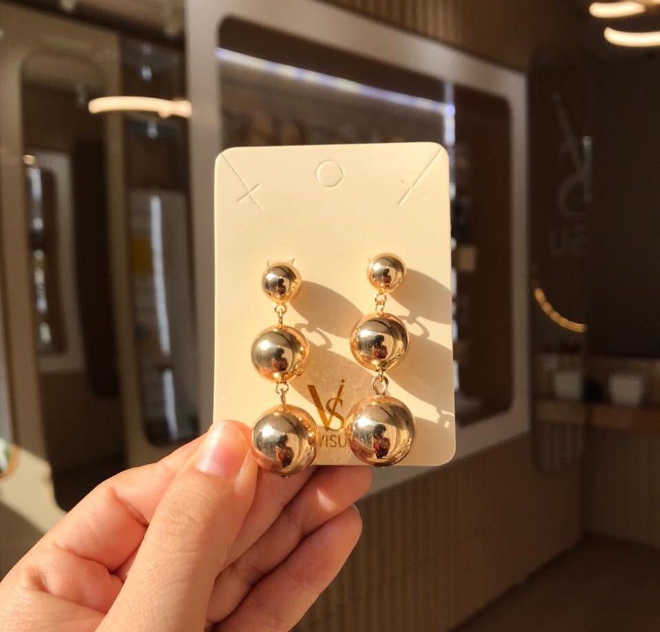 Brinco essência gold