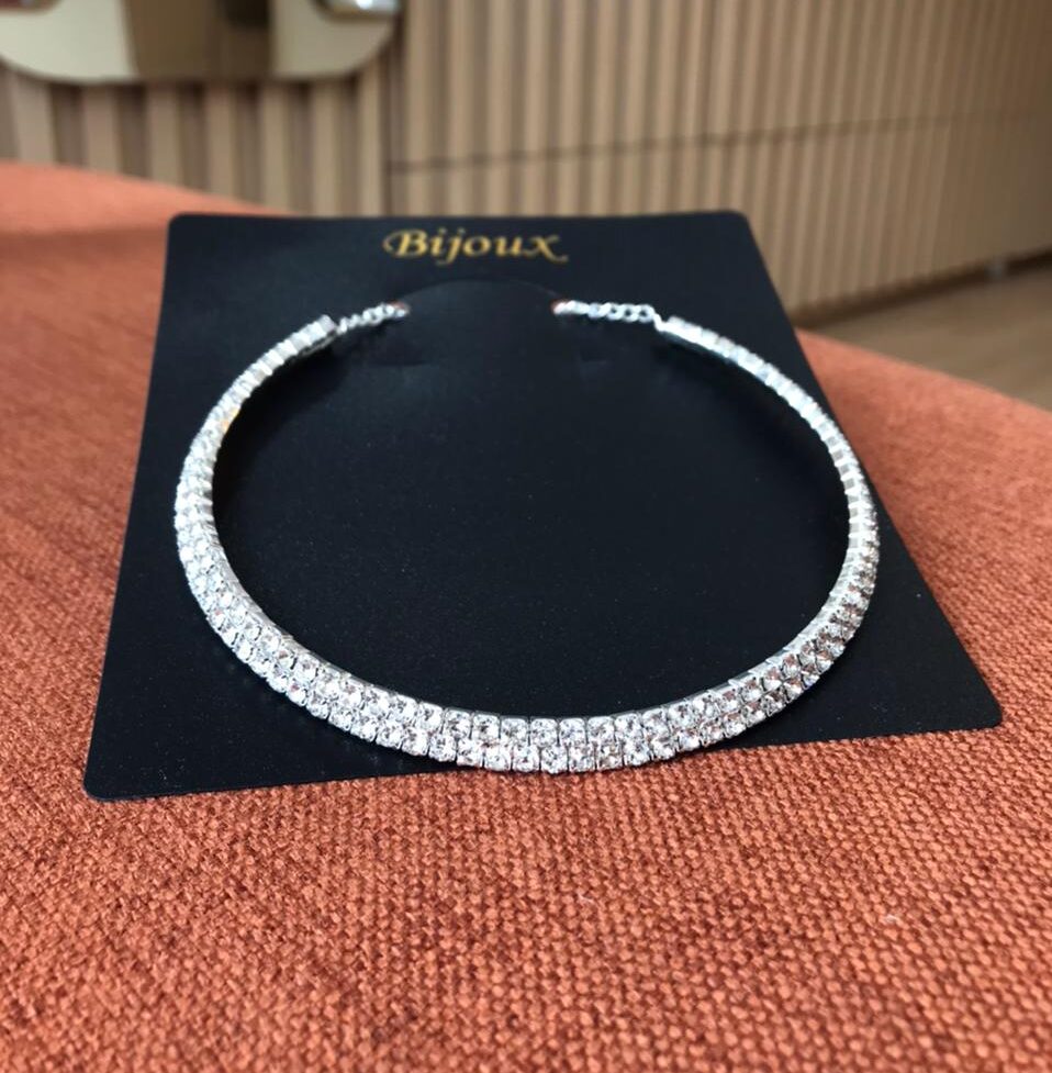 Choker diamond line