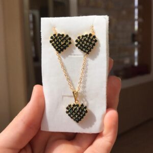 Conjunto cravejado preto